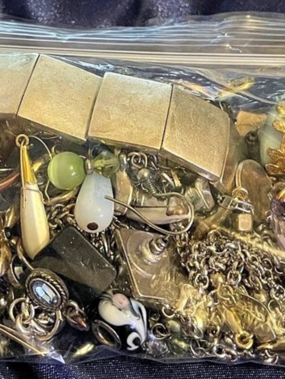 Mixed Jewelry Lot Gold & Silver